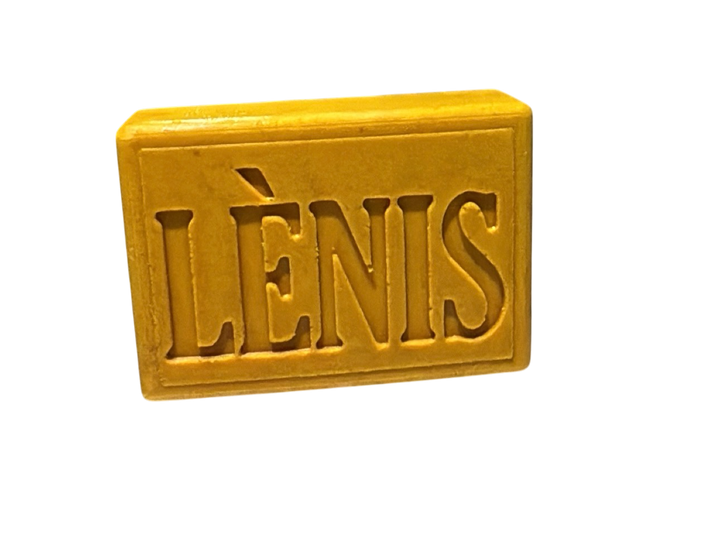 LÈNIS brightening glow bar